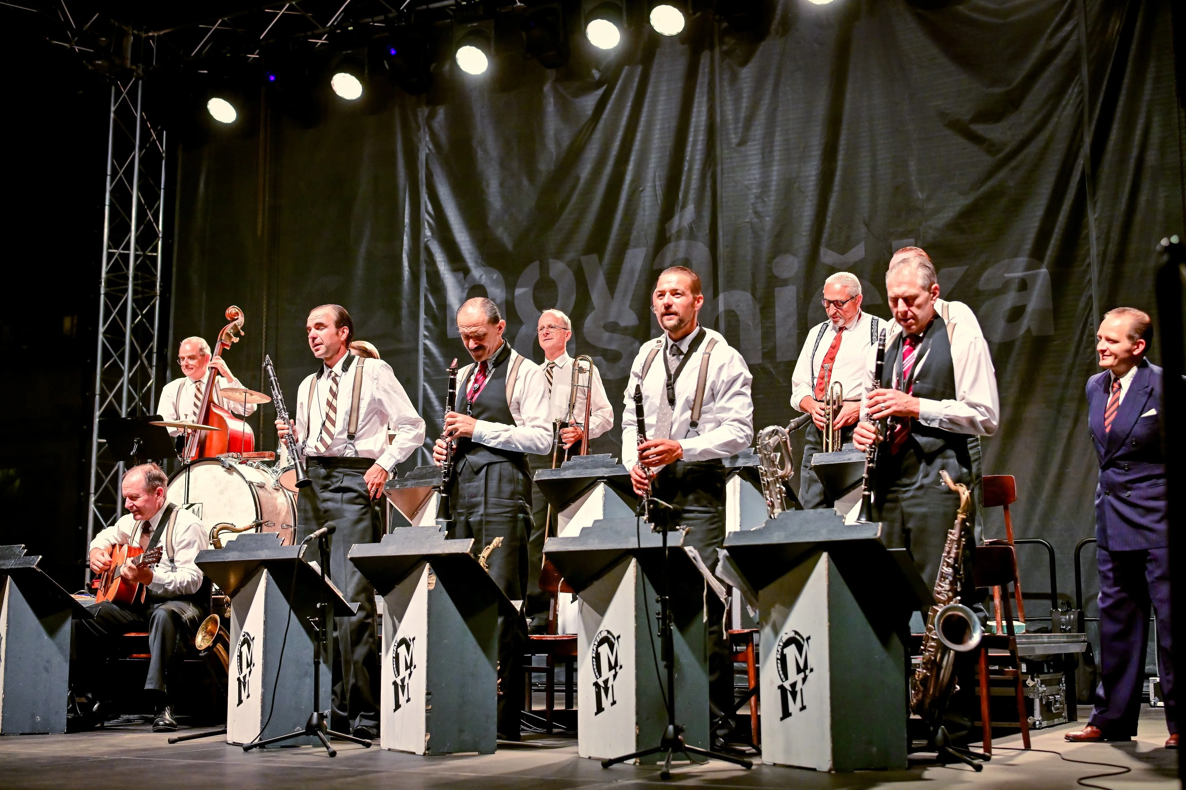 Ondřej Havelka And His Melody Makers - Swingová Tančírna