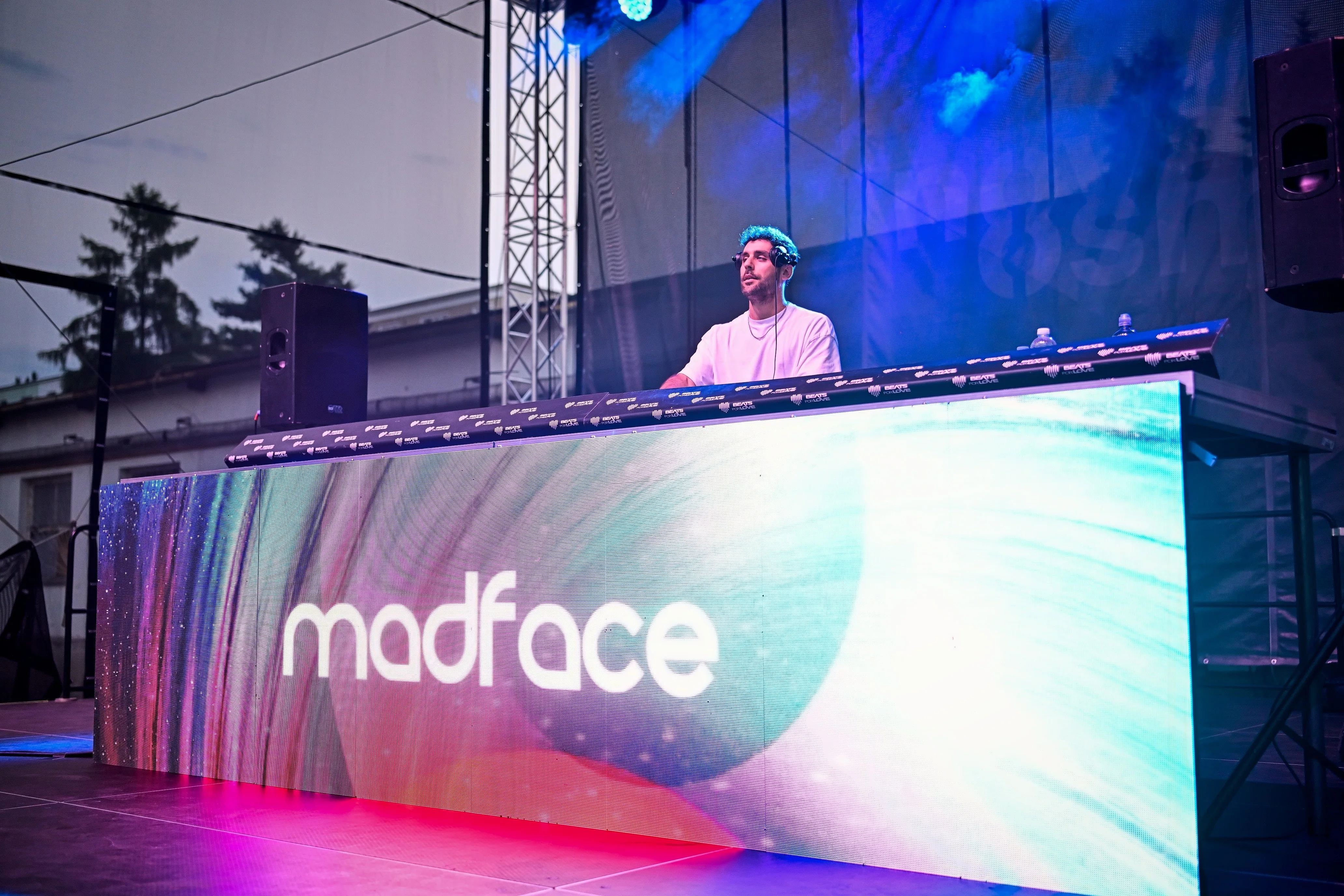 BEATS FOR LOVE EXPERIENCE - HYBRID MINDS