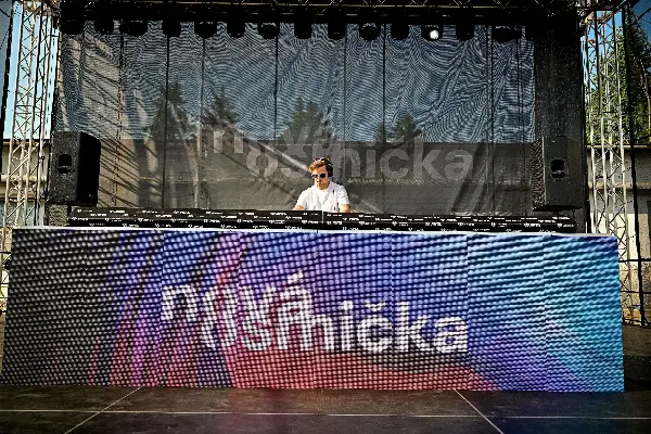 BEATS FOR LOVE EXPERIENCE - HYBRID MINDS