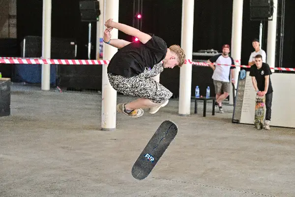 SK8DAY