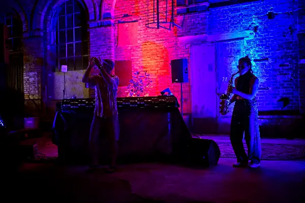 Urban beach session DJ Soulphonique & Live Sax