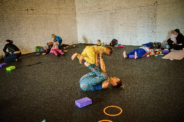 Mama yoga s dětmi