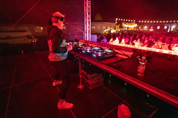 Beats for Love Experience - Kryder