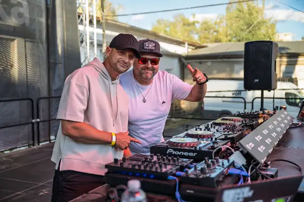Beats for Love Experience - Kryder