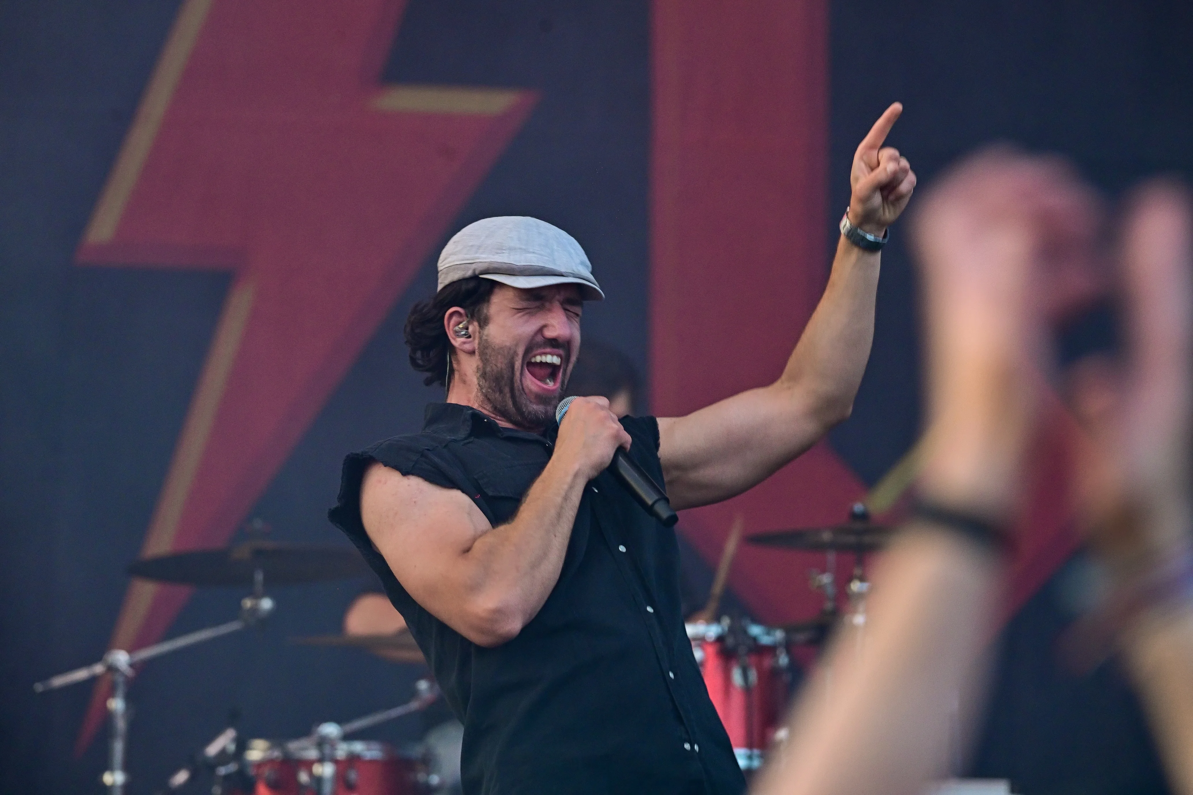 AC/CZ